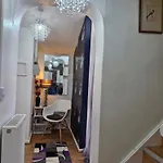 2-bed House In The Heart Of Woodhouse * Leeds (West Yorkshire)
