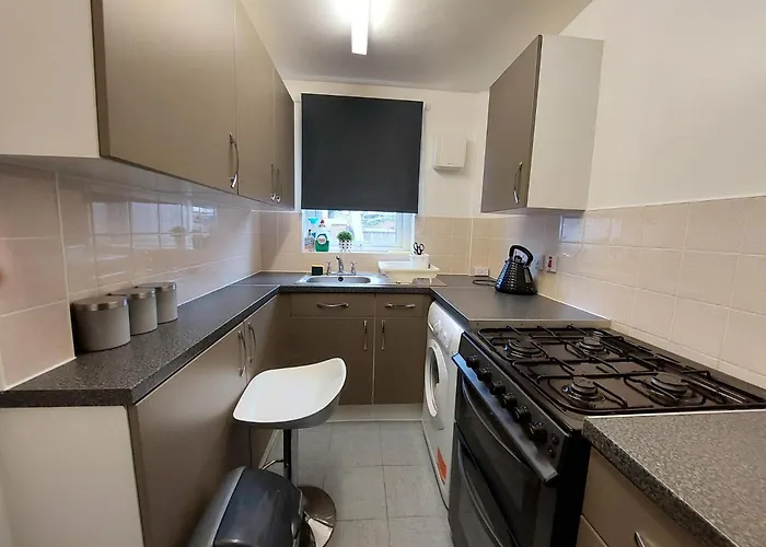 Lovely 2-bed House In The Heart Of Woodhouse Leeds Holiday home